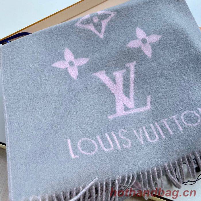 Louis Vuitton Scarf LV00047